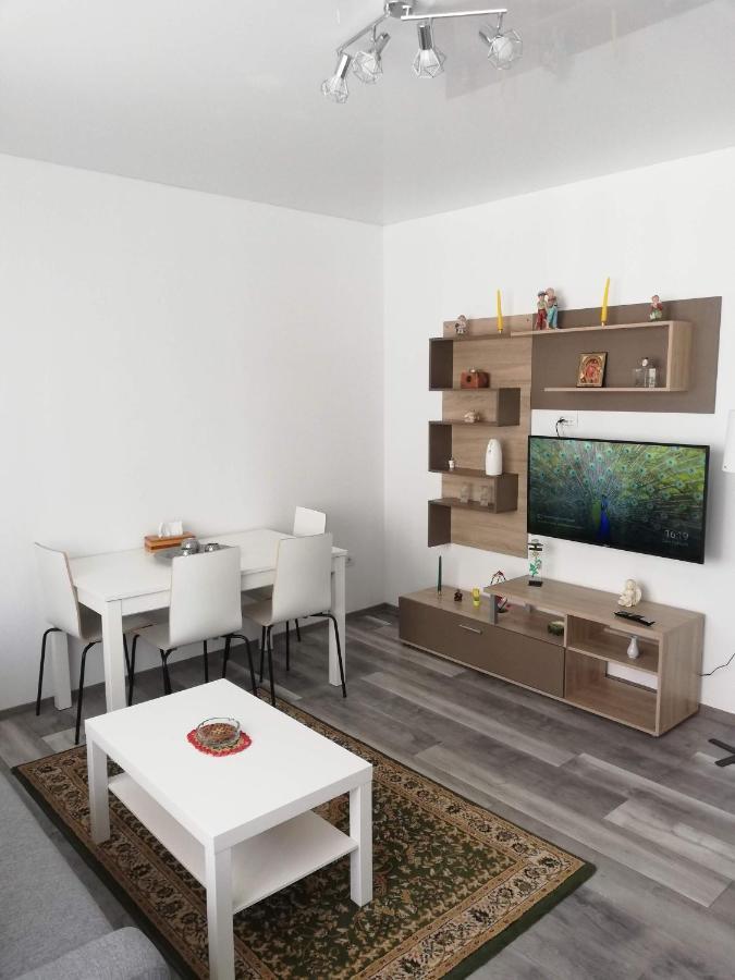 Cozzy Apartment Năvodari Exteriér fotografie